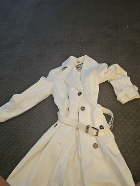Burberry Cream Double-Breasted Trench Coat with Belt